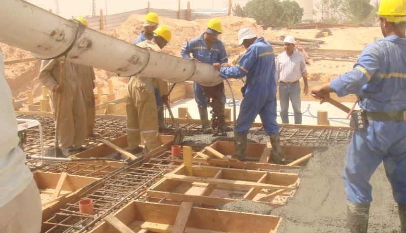 «مداهمــات» للمــؤسســات و«الشانطيــات» للتحقيـق فــي تأميــن العمــال