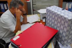 حوالي 50 ألف عامل في ثلاثة قطاعات من دون أجور