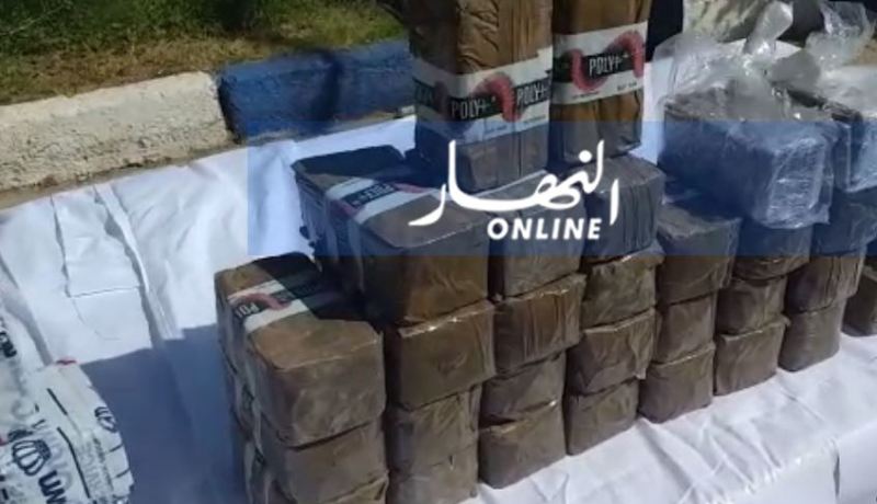 ضبط 8 كلغ من المخدرات على متن مركبتين بسي الحواس بتيارت