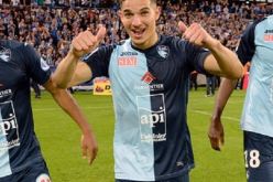 فرحات أحسن لاعب لشهر ديسمبر