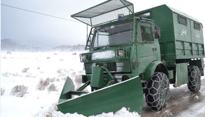 انهيار 4 جسور.. مطارات مغلقة ومدارس ومنازل «ادّاتها الحملة»!