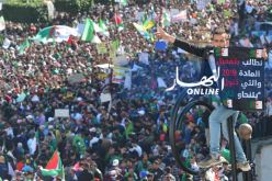 «تسونامي» بشري في مليونيات بشعار «يتنحاو ڤاع»