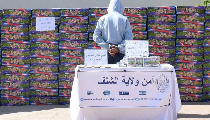 الشلف: توقيف شخص وضبط أزيد من 138 ألف وحدة من الشمة المقلدة