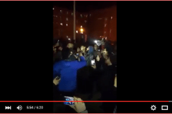 بالفيديو.. حرب شعرية بين طالبين جامعيين بالاقامة الجامعية في ‫‏المسيلة‬