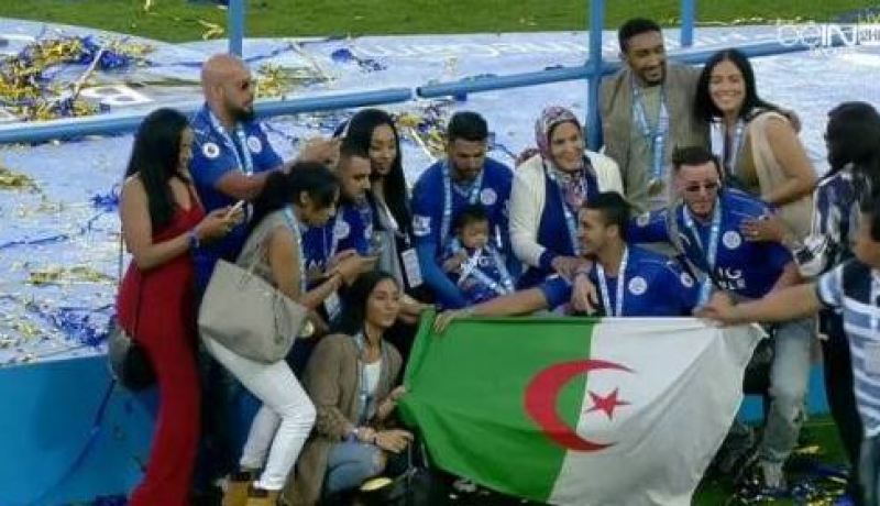 بالصور رياض محرز يحتفل مع عائلته بلقب البطولة.. والعلم الجزائري يصنع الحدث
