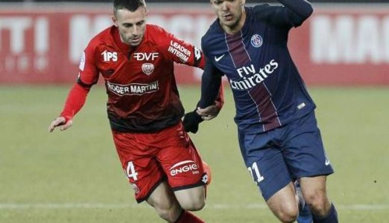 بن عرفة يقدم شكوى ضد باريس سان جيرمان