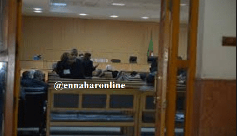 «كولونيل» يتهم مضيفة طيران بالوشاية الكاذبة في صفقة بيع منزله ببرج الكيفان