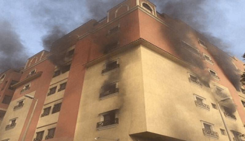 قتيل و 30 جريح في حريق مجمع سكني لموظفي شركة أرامكو النفطية بالسعودية