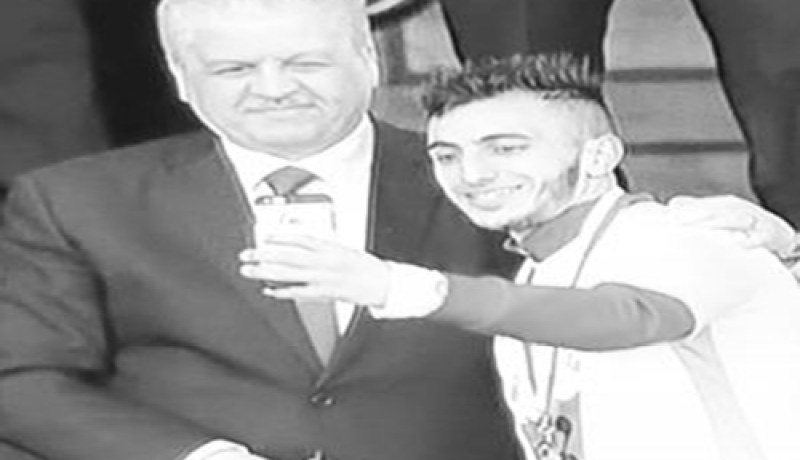 سيلفي سلال يصنع الحدث