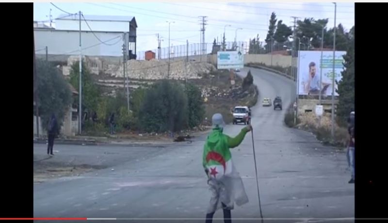 بالفيديو العلم الجزائري في مواجهات مباشرة ضد الإحتلال الإسرائيلي في فلسطين