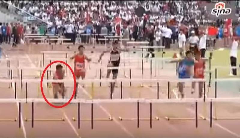 بطل العالم في سباق 110 متر حواجز