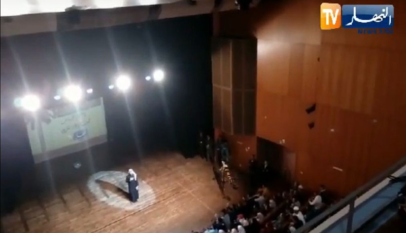 بالفيديو..الشيخ وسيم يوسف يخاطب الجزائريين تعلمت منكم الحزم والعزم والعناد