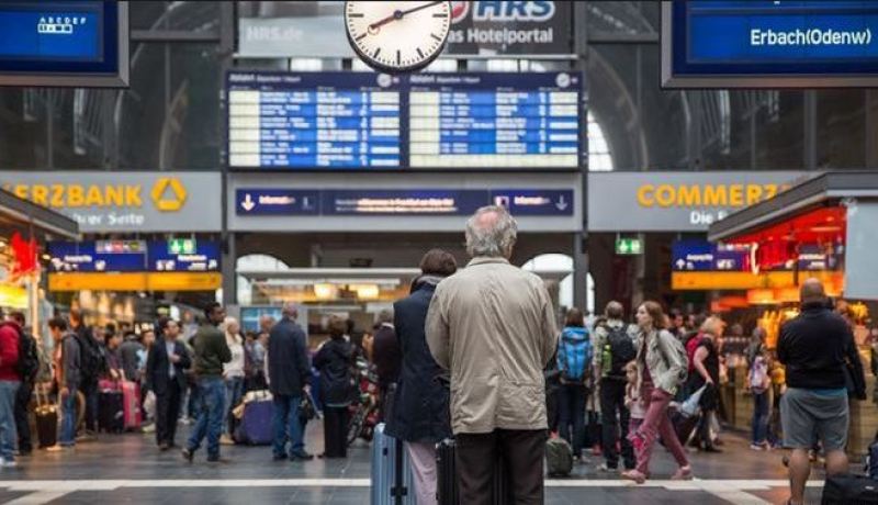 توقف حركة القطارات في مترو اسطنبول بعد سماع دوي انفجار