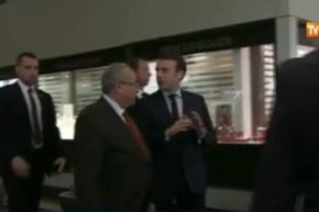 هكذا كان رأي الإعلام الفرنسي حول زيارة ايمانويل ماكرون المرشح الحر للرئاسيات إلى الجزائر