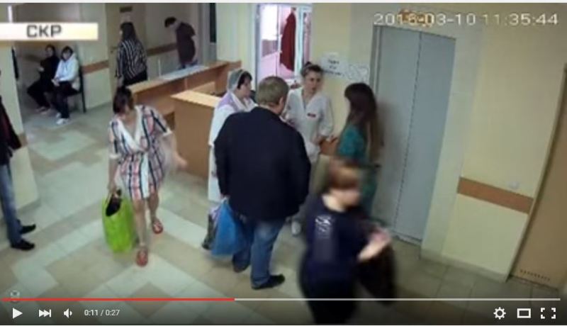 بالفيديو.. امرأة تسرق رضيعة من مستشفى داخل حقيبة