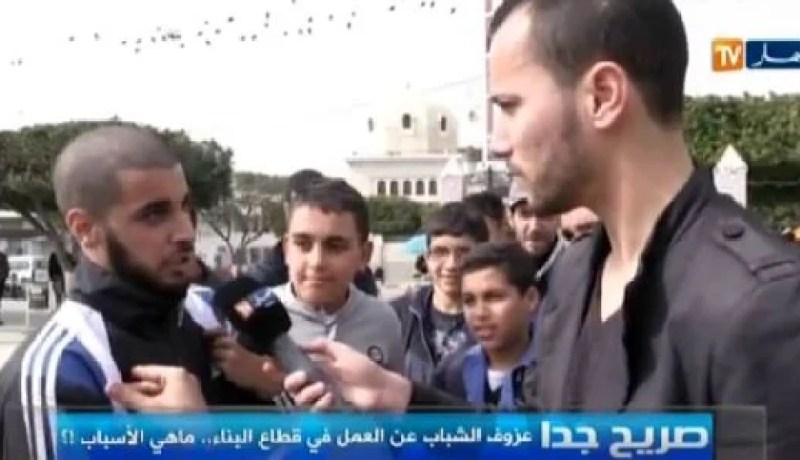 بالفيديو رفض أن يزوّجه ابنته لأنه صبّاغ