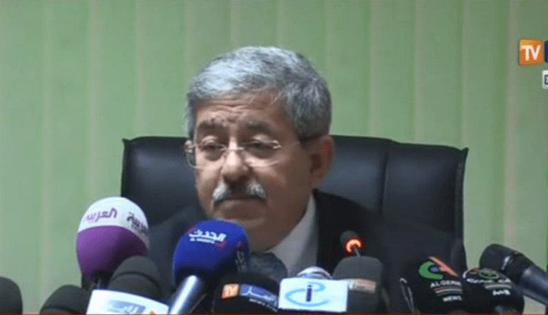 أويحي يفند أي خلافات مع سلال والجزائر مدانة ب400 مليون دولار