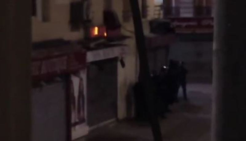 فيديو حصري للحظة تبادل اطلاق النار بين الشرطة الفرنسية والارهابيين في سانت دينيس