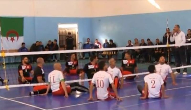 بالفيديو.. البطولة الوطنية للكرة الطائرة جلوس تشتكي نقص الإمكانيات