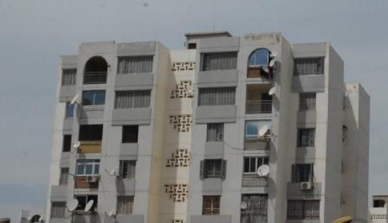 أكثر من  60 مستفيدا ببلدية بلوزداد يطالبون باستلام مفاتيح سكناتهم التساهمية بسطاوالي