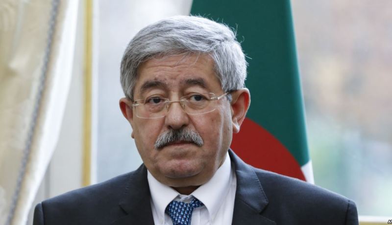 الرئيس بوتفليقة يعيّن أويحيى لتمثيله في ندوة دولية حول ليبيا بباريس