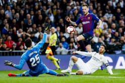“برشلونة” يتسيد كلاسيكو الأرض ويقترب من حسم “الليغا”