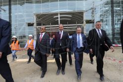 وزير الأشغال العمومية والنقل: “تسليم المطار الدولي في أكتوبر 2018”