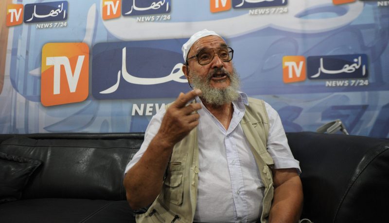 بالفيديو.. “عمي بلقاسم” يبحث عن ابنه المفقود منذ 10 سنوات