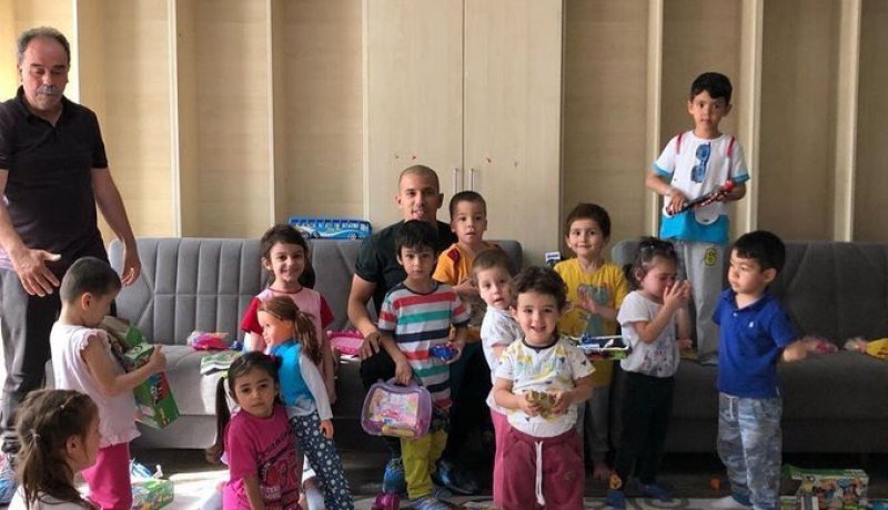 “فيغولي” يقوم بلفتة إنسانية رائعة بتركيا !!