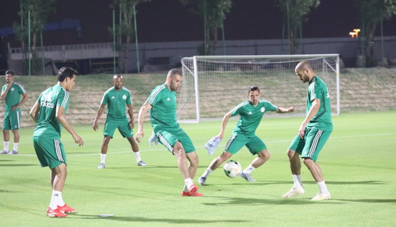 “الخضر” يتدربون تحت درجة حرارة تصل لـ “40°”