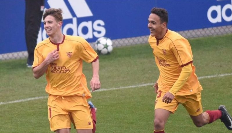 لاعب إشبيلية يغازل الجزائر والفاف !