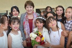 هكذا تحتفل بن غبريط بعيد الطفولة