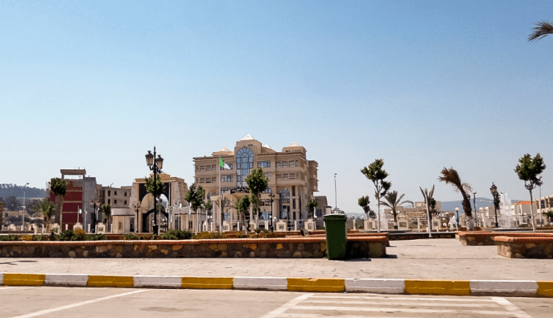 الطارف.. رفع الحجر المنزلي على بلدية “الشط” وتمديده 14 يوما في القالة