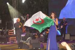 نجوى كرم.. كل عيد استقلال وأنتم بألف خير