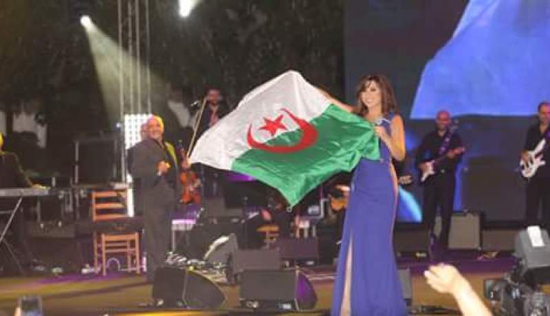 نجوى كرم.. كل عيد استقلال وأنتم بألف خير