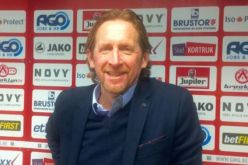 دويلد باتريك مدربا جديدا للمنتخب الاولمبي ومساعدا لليكنس