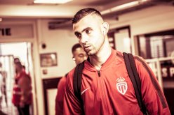 “غزال” سيلتحق متأخرا بتربص المنتخب الوطني