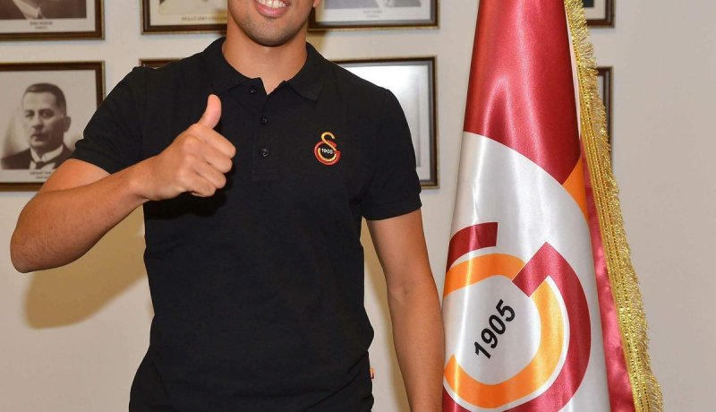 تأكيدات تركية لعودة فيغولي بعد أسبوع الفيفا