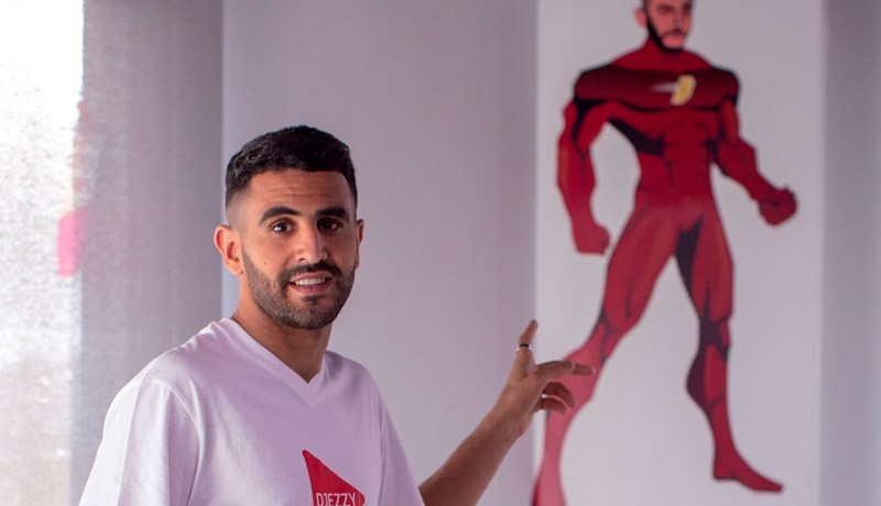 محرز يتحول إلى “Batman”.. !!