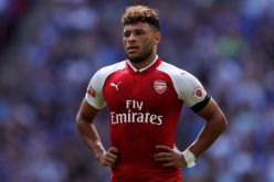 ليفربول يوجه صفعة لـ “أرسنال” و”تشيلسي” ويضم “تشامبارلين”