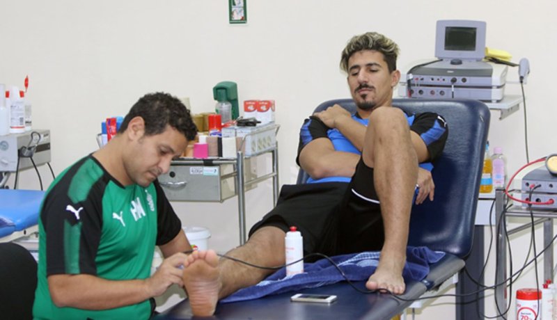 بونجاح يواصل الغياب عن فريقه