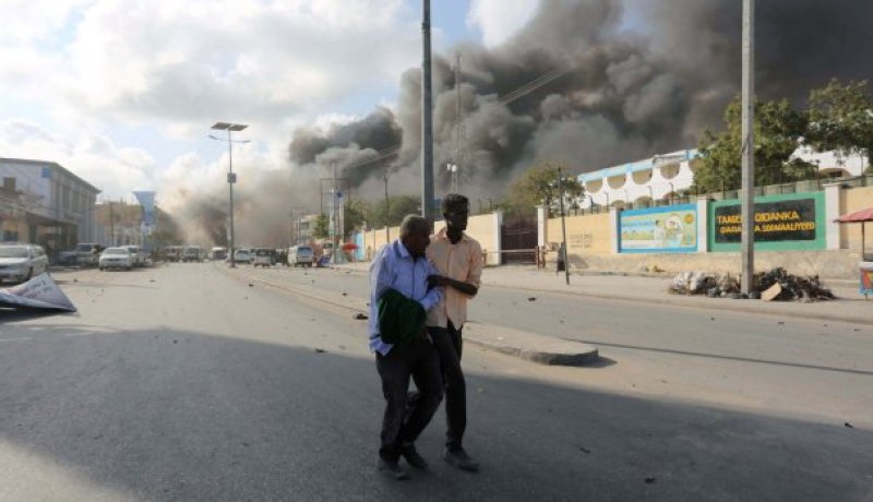 6 قتلى في تفجير انتحاري استهدف مطعما في الصومال