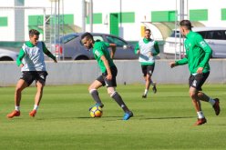 بالفيديو.. بودبوز يُهين مدربه !