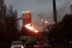 بالفيديو.. قتيل وعدة جرحى في إنفجار بشركة أرسيلور ميتال ببلجيكا