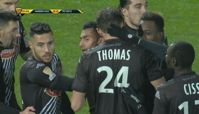 بلايلي يشارك في أول مباراة رسمية مع أنجي في كأس الرابطة