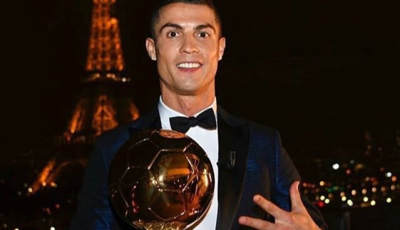 كريستيانو:” أريد طفلا أخر.. ومعركتي مع ميسي مُستمرة “