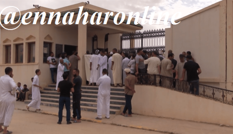 سكان 5 أحياء يحتجون ضد تحويل قطعة أرض للسكن بدل ابتدائية في خميس مليانة