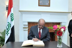 مساهل يوقع على سجل التهاني للعراق بعد تحرير كامل أراضيها من”داعش”