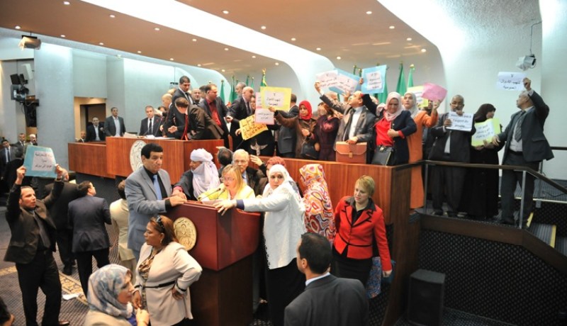 البرلمان غير شرعي ودراهمو حلال