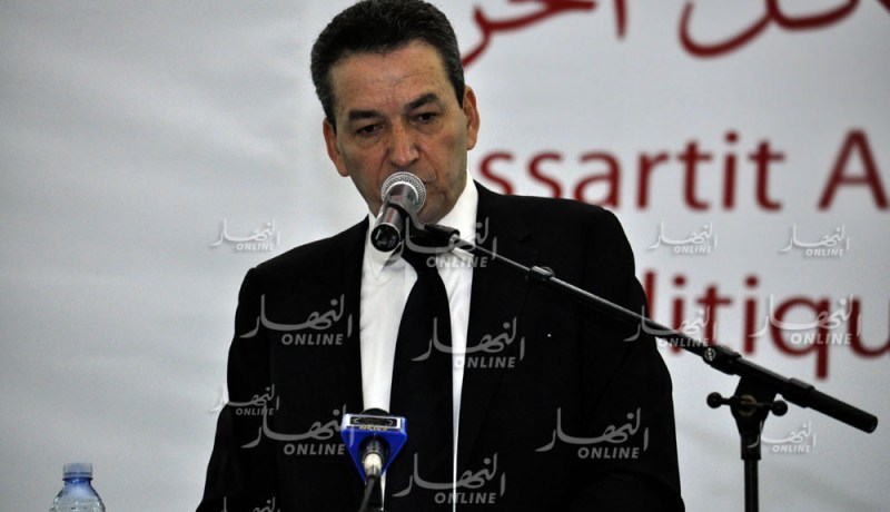 بن يونس: الرئيس بوتفليقة هو من يحكم البلاد